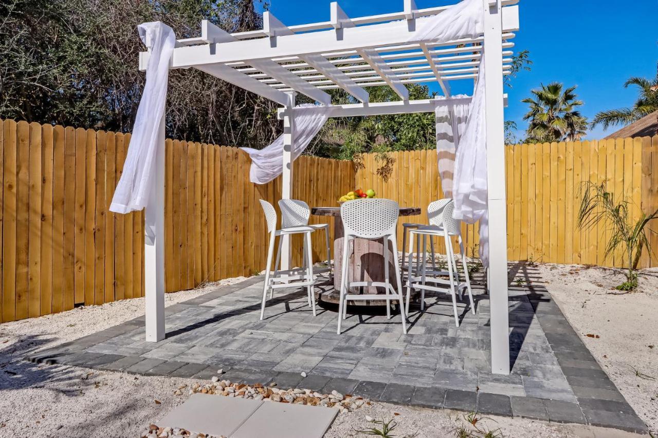 Lux Beach Cabana - Close To Beach & Restaurants 세인트어거스틴 외부 사진
